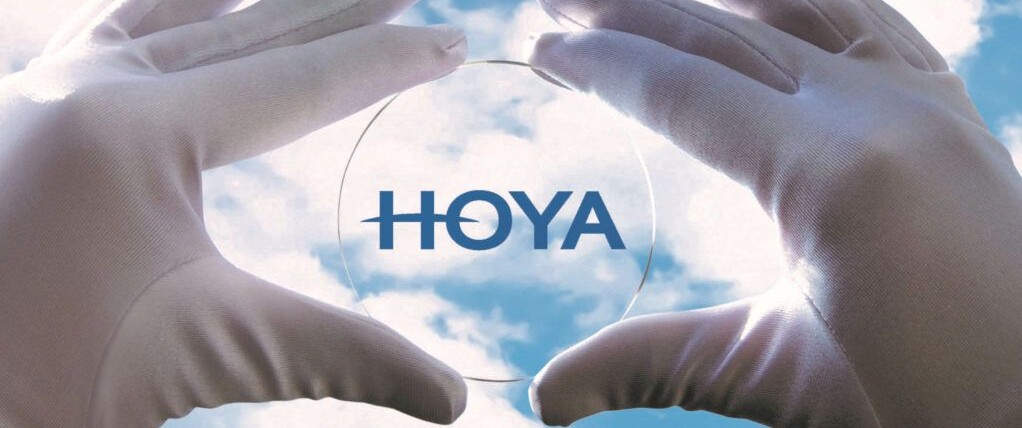 Marca HOYA Lens quality poster LR 1022x1024 disponível na ótica em Lavras da Mangabeira
